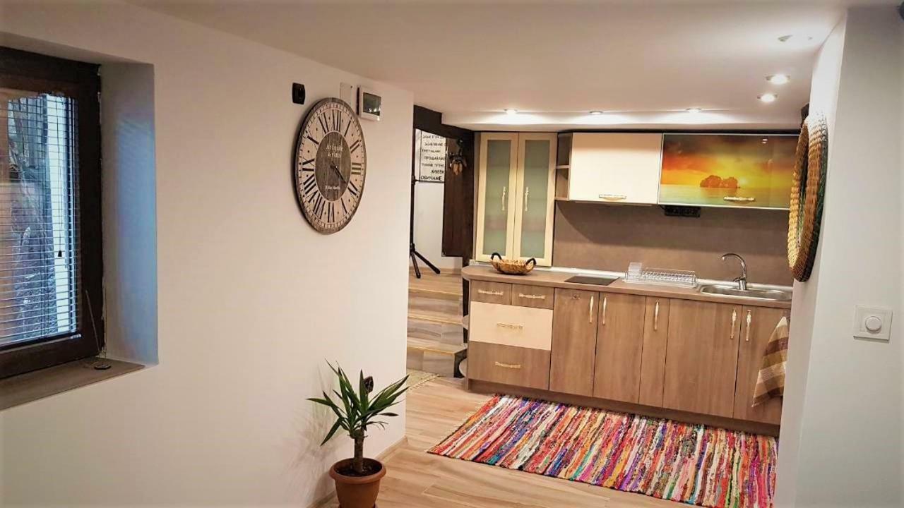 Arts Guest House -Beautiful Villa For 6 Persons Veliko Tarnovo Exterior photo