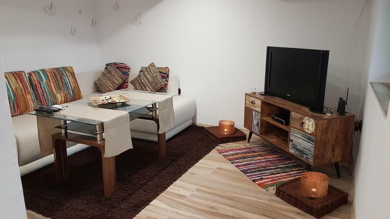 Arts Guest House -Beautiful Villa For 6 Persons Veliko Tarnovo Exterior photo